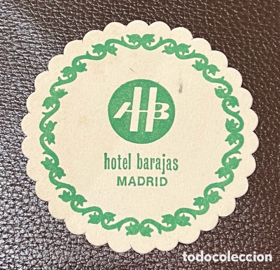 Otros art&iacute;culos de coleccionismo en papel: Posavasos. Hotel BARAJAS. Madrid. A&ntilde;os 70.