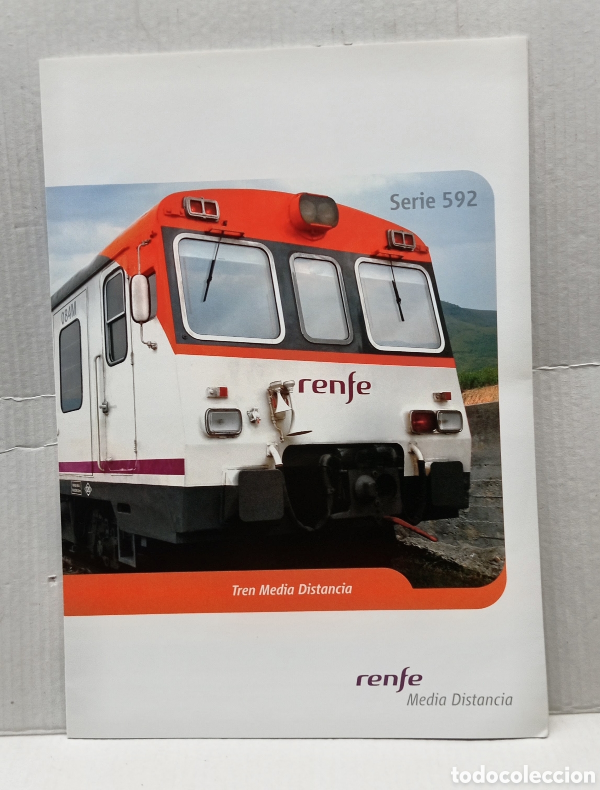 Otros art&iacute;culos de coleccionismo en papel: SER&Iacute;E 592 - RENFE - TREN MEDIA DISTANCIA+ FICHA T&Eacute;CNICA Y TECNOLOGICA-CON DESPLEGABLE