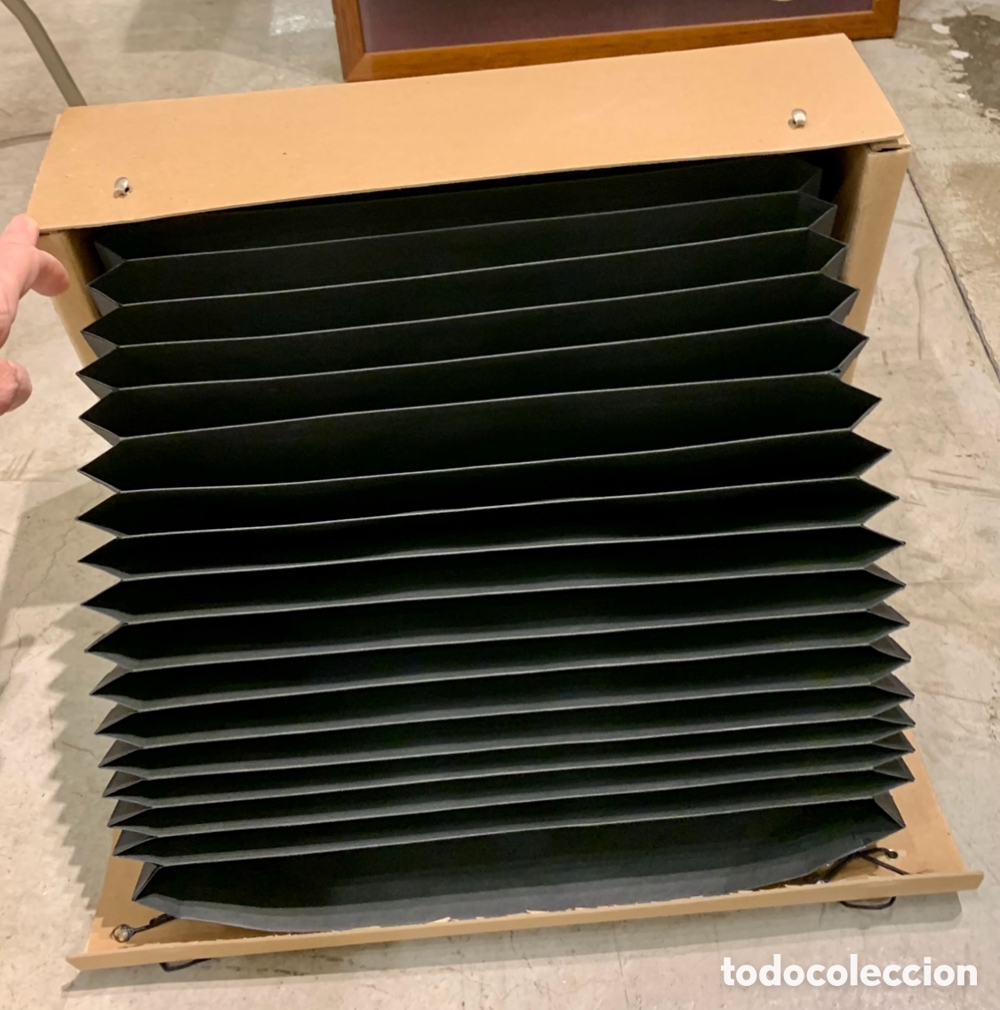 Otros art&iacute;culos de coleccionismo en papel: Caja Archivadora. SCHWARTZ. A4. Cart&oacute;n reciclado. A&ntilde;os 90.