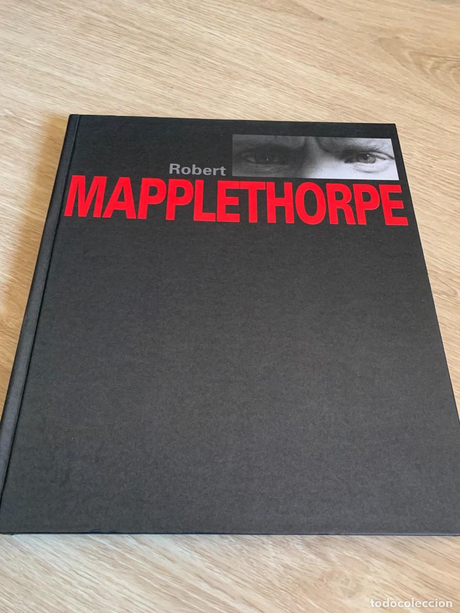 Otros art&iacute;culos de coleccionismo en papel: LIBRO. ROBERT MAPPLETHORPE. CATALOGO EXPOSICI&Oacute;N. 195 PAG. TAPA DURA. 25X23 CM.