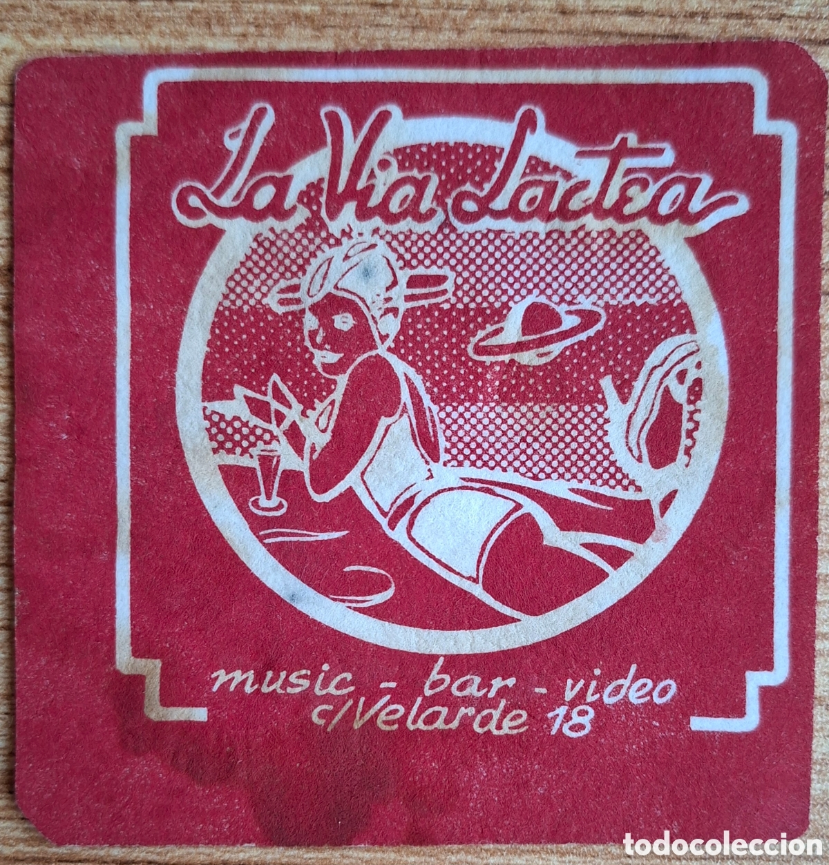 Otros art&iacute;culos de coleccionismo en papel: Posvasos Music Bar La V&iacute;a L&aacute;ctea rojo - Madrid