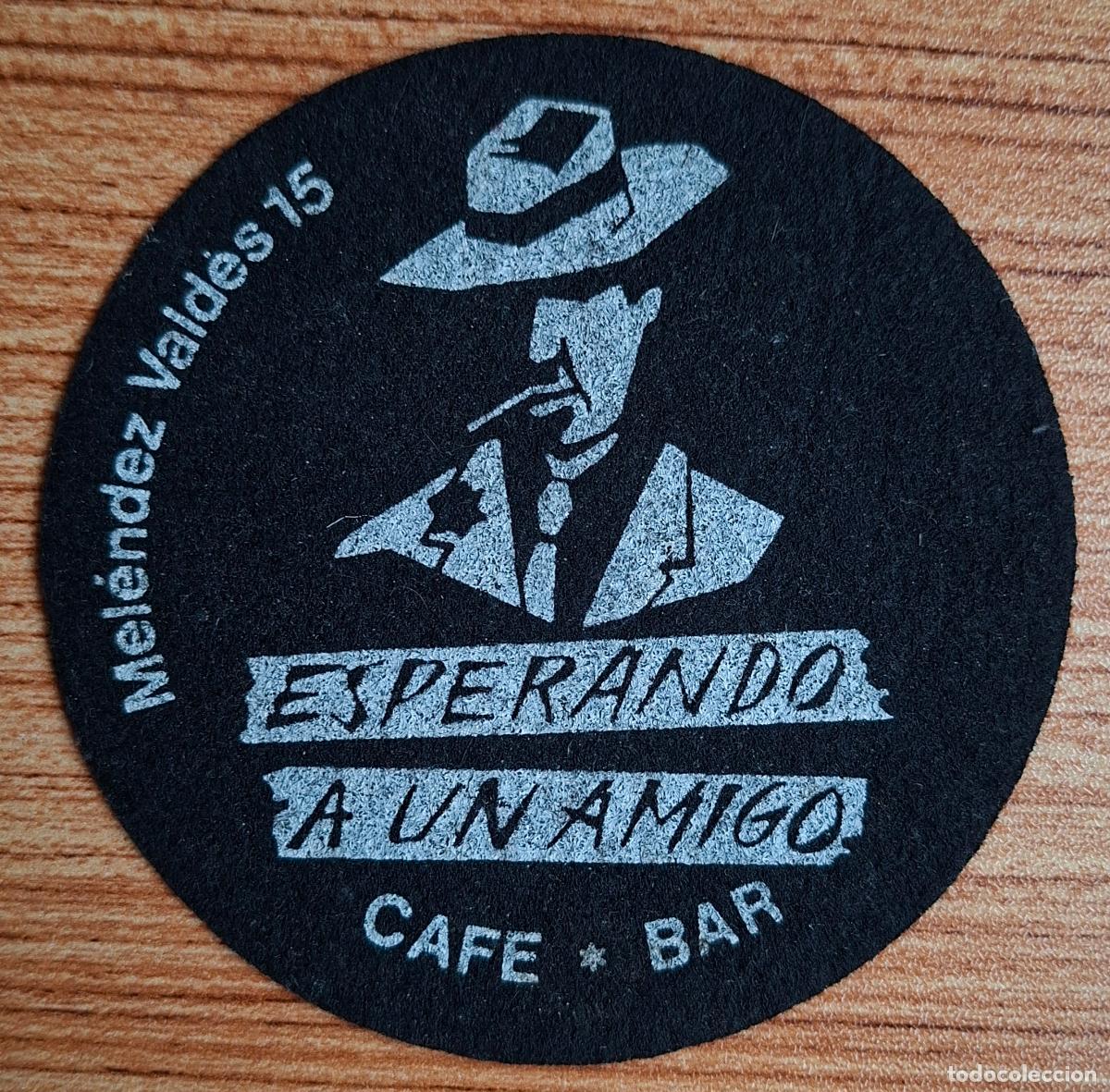 Outros artigos de papel: Posavasos Caf&eacute; Bar Esperando a un amigo - Madrid