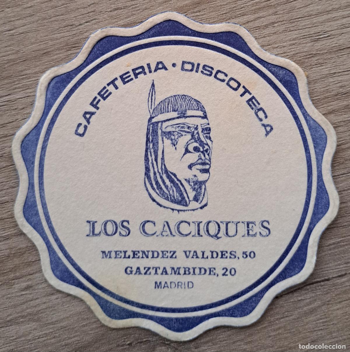 Otros art&iacute;culos de coleccionismo en papel: Posavasos Los Caciques redondo azul - Madrid