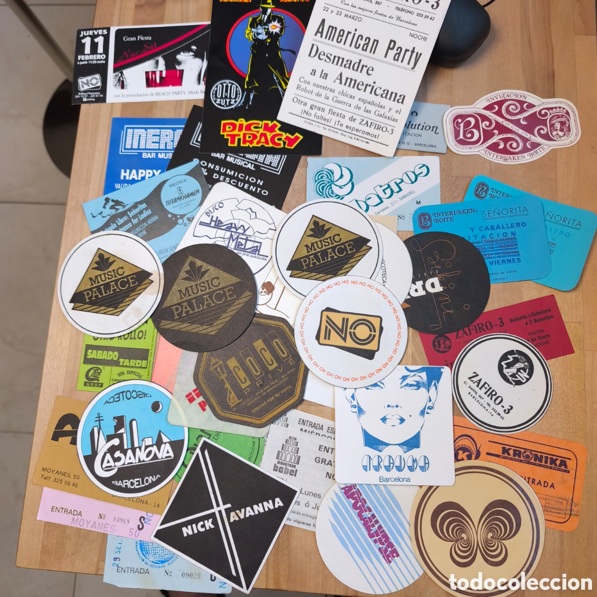Otros art&iacute;culos de coleccionismo en papel: Gran lote entradas y posavasos miticas discotecas y pubs de Barcelona a&ntilde;os 80/90