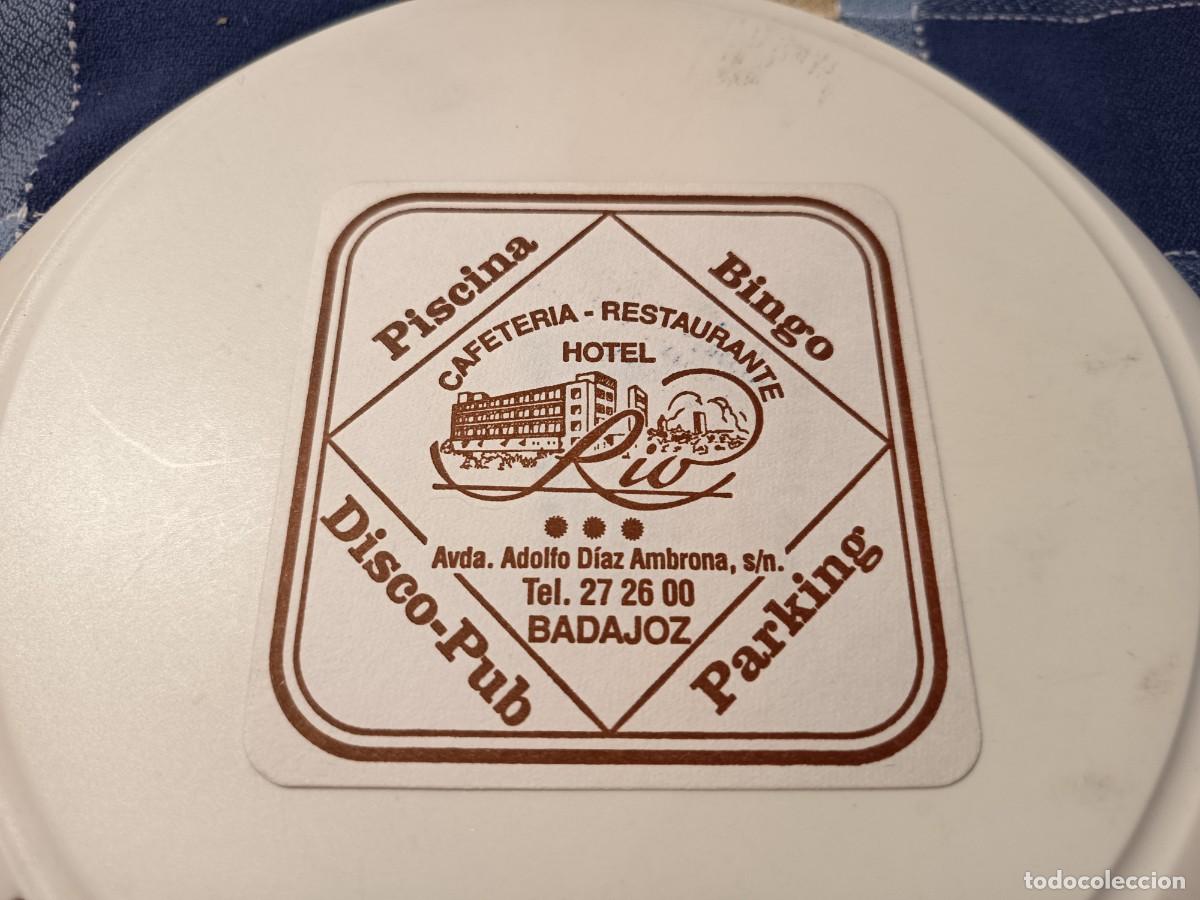 Otros art&iacute;culos de coleccionismo en papel: POSAVASOS HOTEL RIO -BADAJOZ