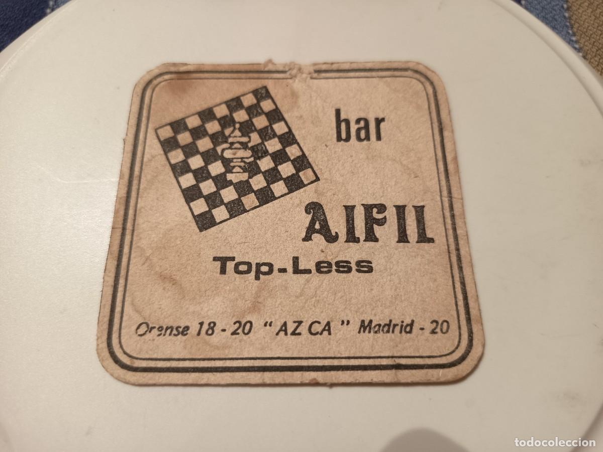 Otros art&iacute;culos de coleccionismo en papel: POSAVASOS BAR ALFIL TOP LESS-MADRID