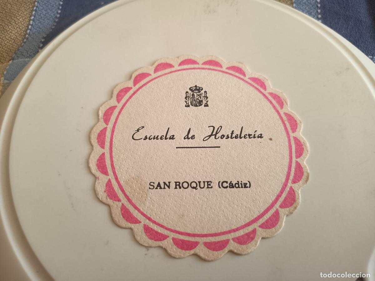 Otros art&iacute;culos de coleccionismo en papel: POSAVASOS ESCUELA DE HOSTELERIA-SAN ROQUE-CADIZ