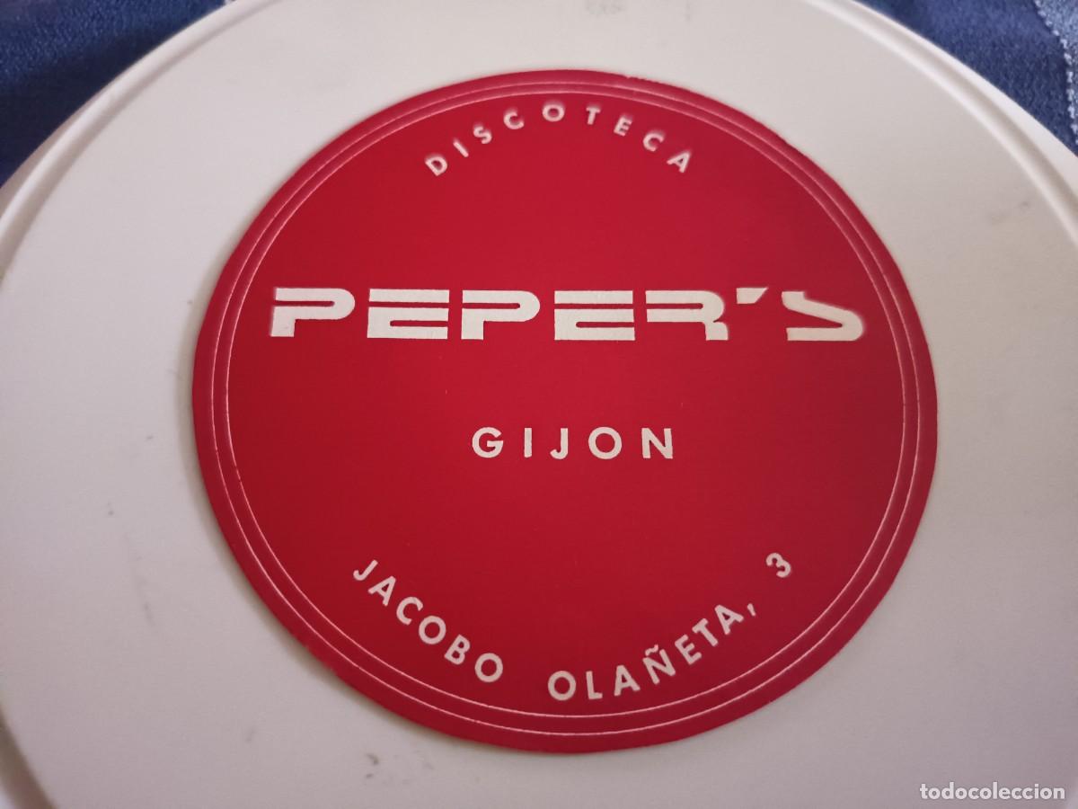Otros art&iacute;culos de coleccionismo en papel: POSAVASOS DISCOTECA PEPER'S-GIJON-ASTURIAS