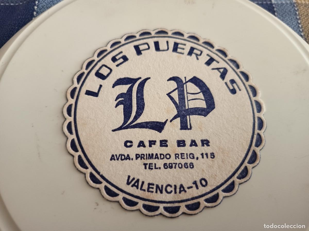 Otros art&iacute;culos de coleccionismo en papel: POSAVASOS BAR LAS PUERTAS-VALENCIA