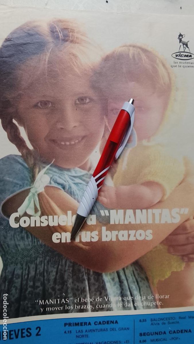 Outros artigos de papel: GRAN HOJA DE REVISTA PUBLICITARIA MU&Ntilde;ECAS MANITAS DE VICMA PARECIDAS A NANCY . A&Ntilde;OS 70S