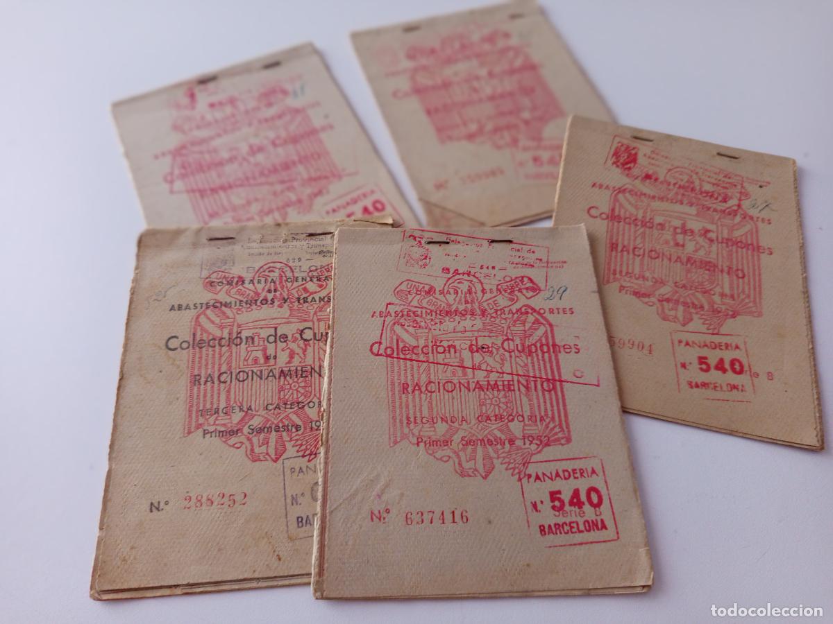 Otros art&iacute;culos de coleccionismo en papel: LOTE CARTILLAS DE RACIONAMIENTO