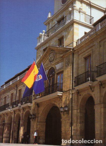 Collectionnisme Papier divers: LAMINA V54797: Ayuntamiento de Oviedo, fachada - Wifredo Rincon Garcia