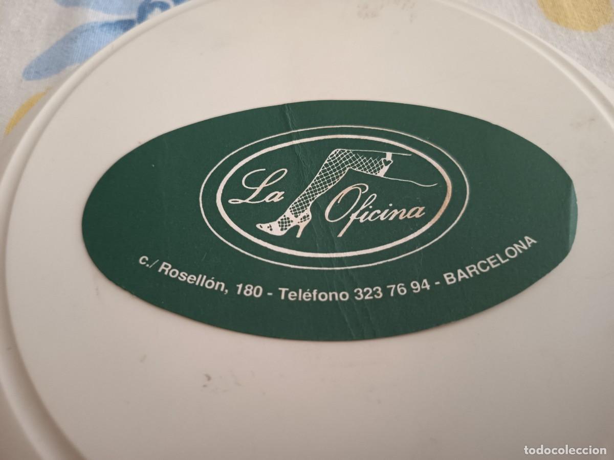 Otros art&iacute;culos de coleccionismo en papel: POSAVASOS PUB LA OFICINA-BARCELONA