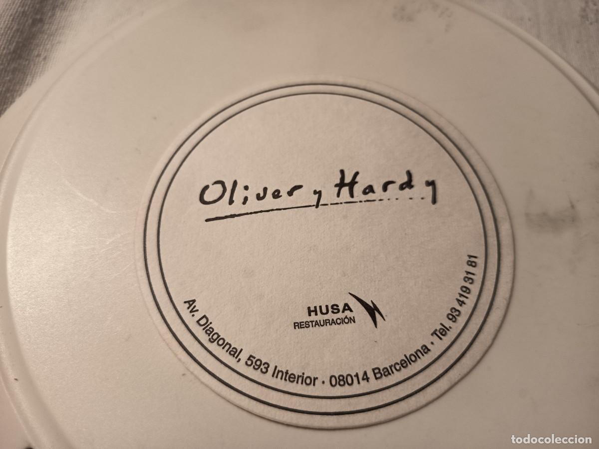 Paper Collecting Others: POSAVASOS BOITE OLIVER Y HARDY-BARCELONA