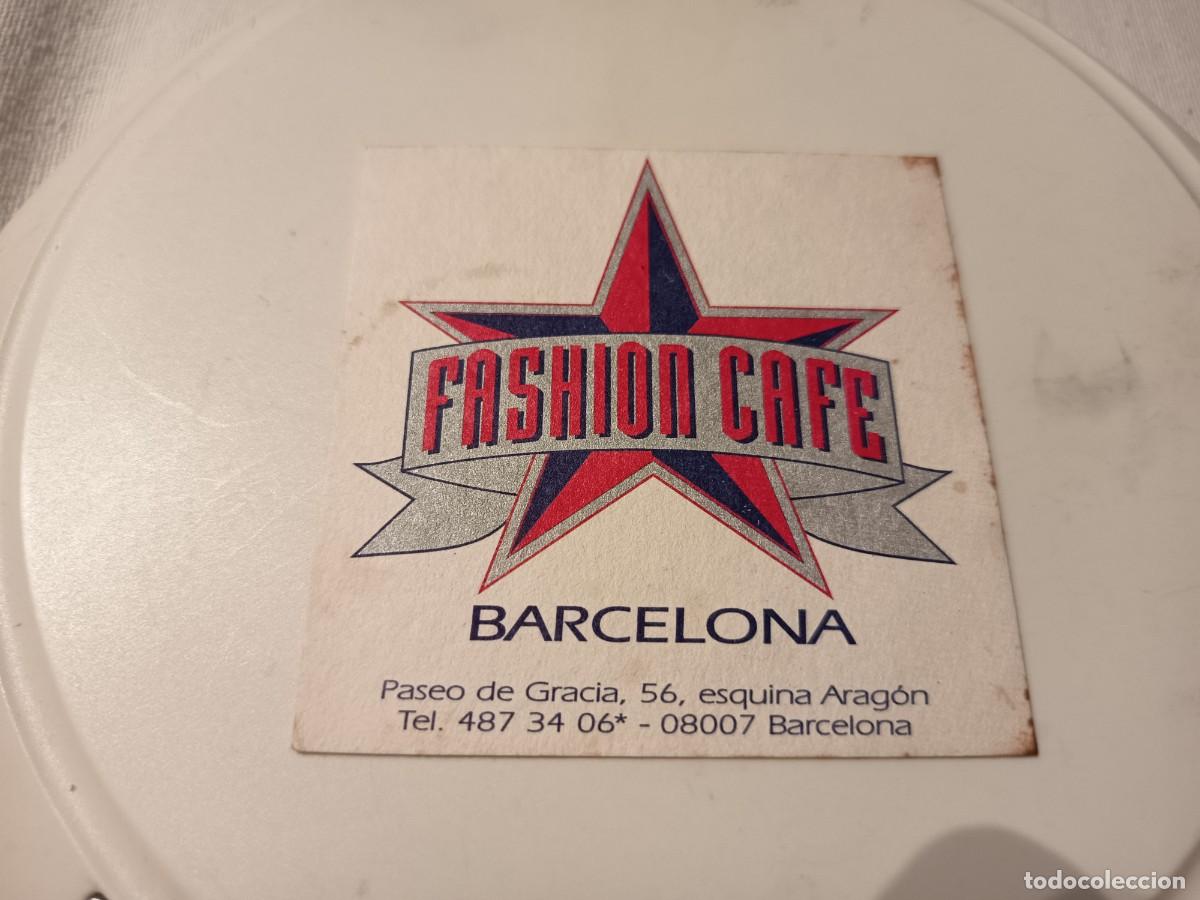 Otros art&iacute;culos de coleccionismo en papel: POSAVASOS FASHION CAFE-BARCELONA