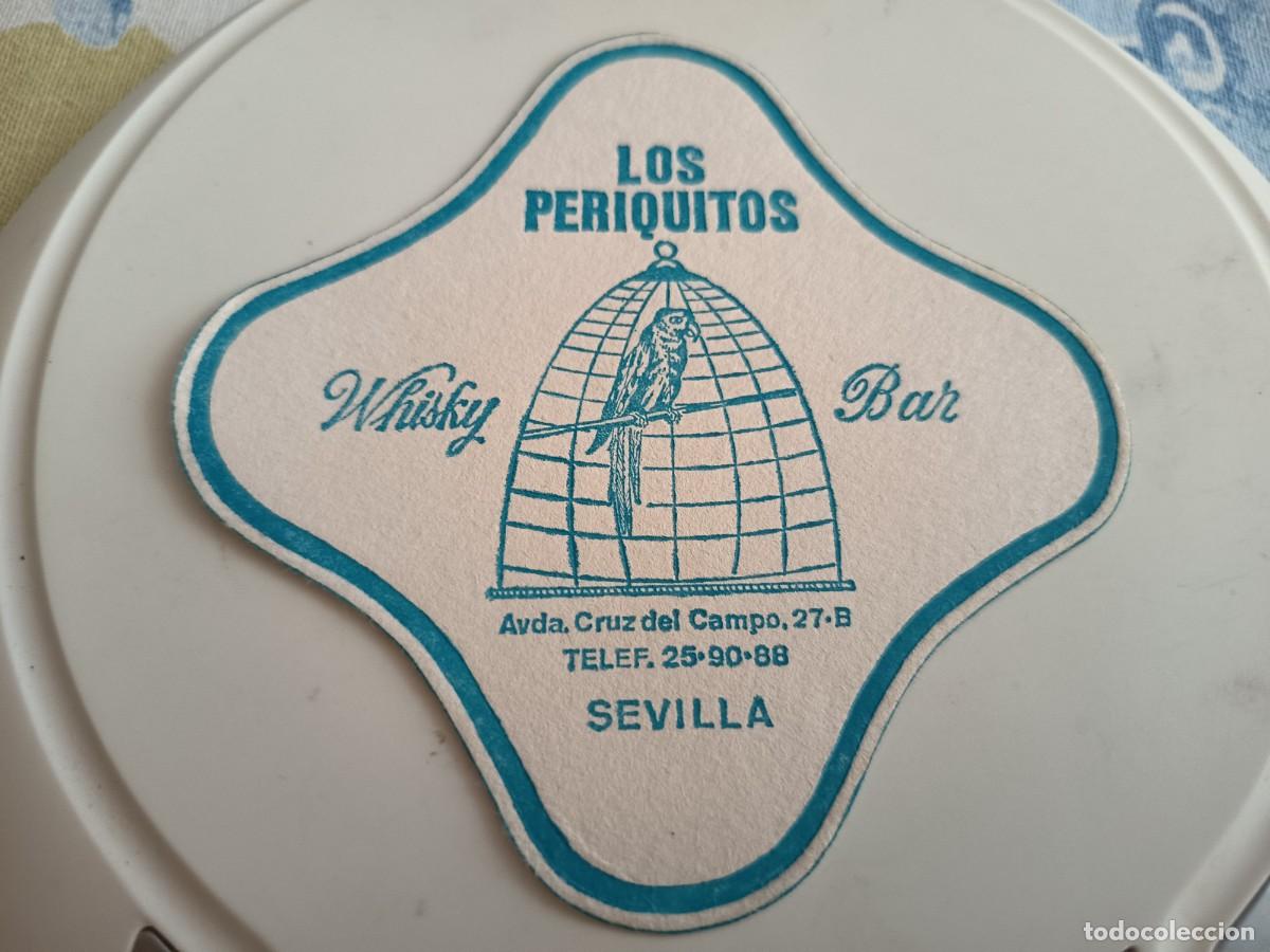 Paper Collecting Others: POSAVASOS BAR WHISKY LOS PERIQUITOS-SEVILLA