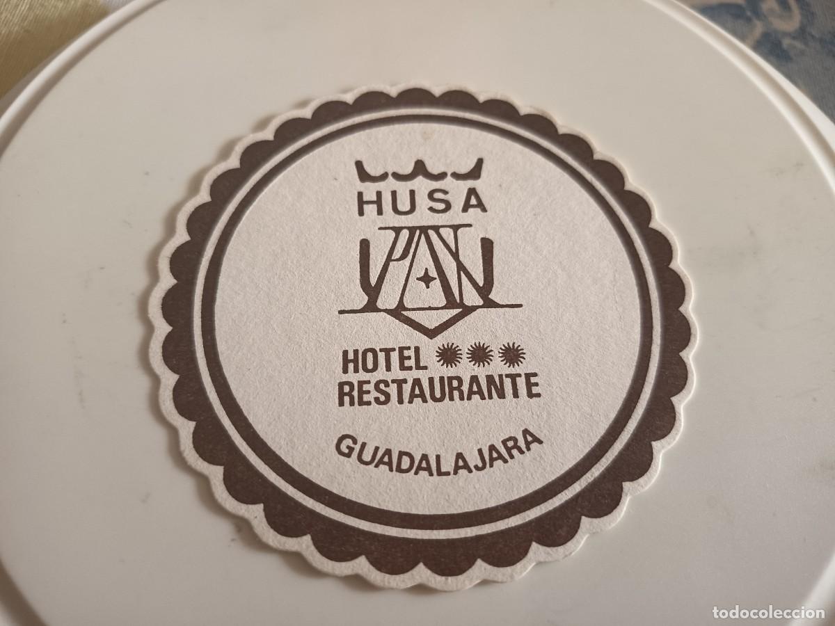Otros art&iacute;culos de coleccionismo en papel: POSAVASOS HOTEL RESTAURANTE HUSA-GUADALAJARA