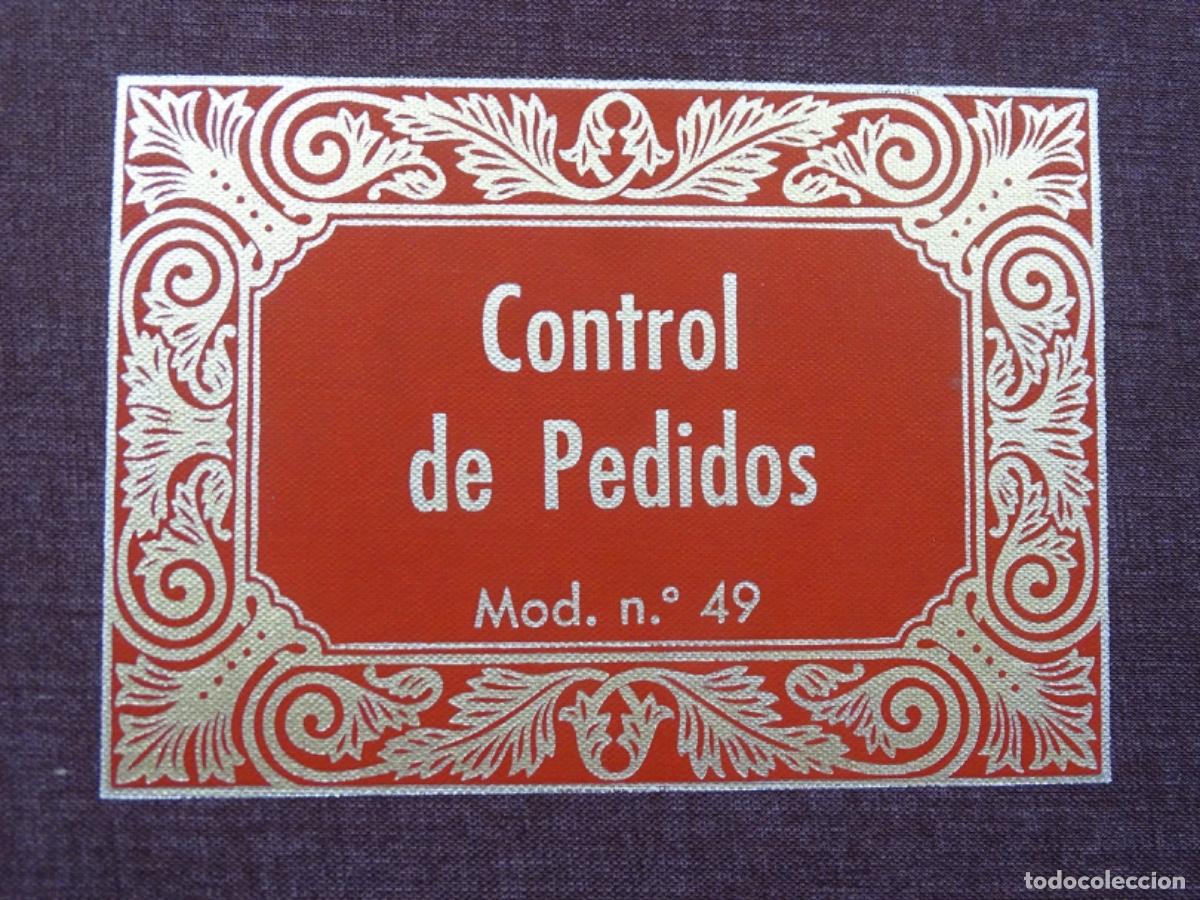 Otros art&iacute;culos de coleccionismo en papel: LIBRO CONTROL DE PEDIDOS MOD. 49 MIQUELRIUS. COMO NUEVO. - Foto 2