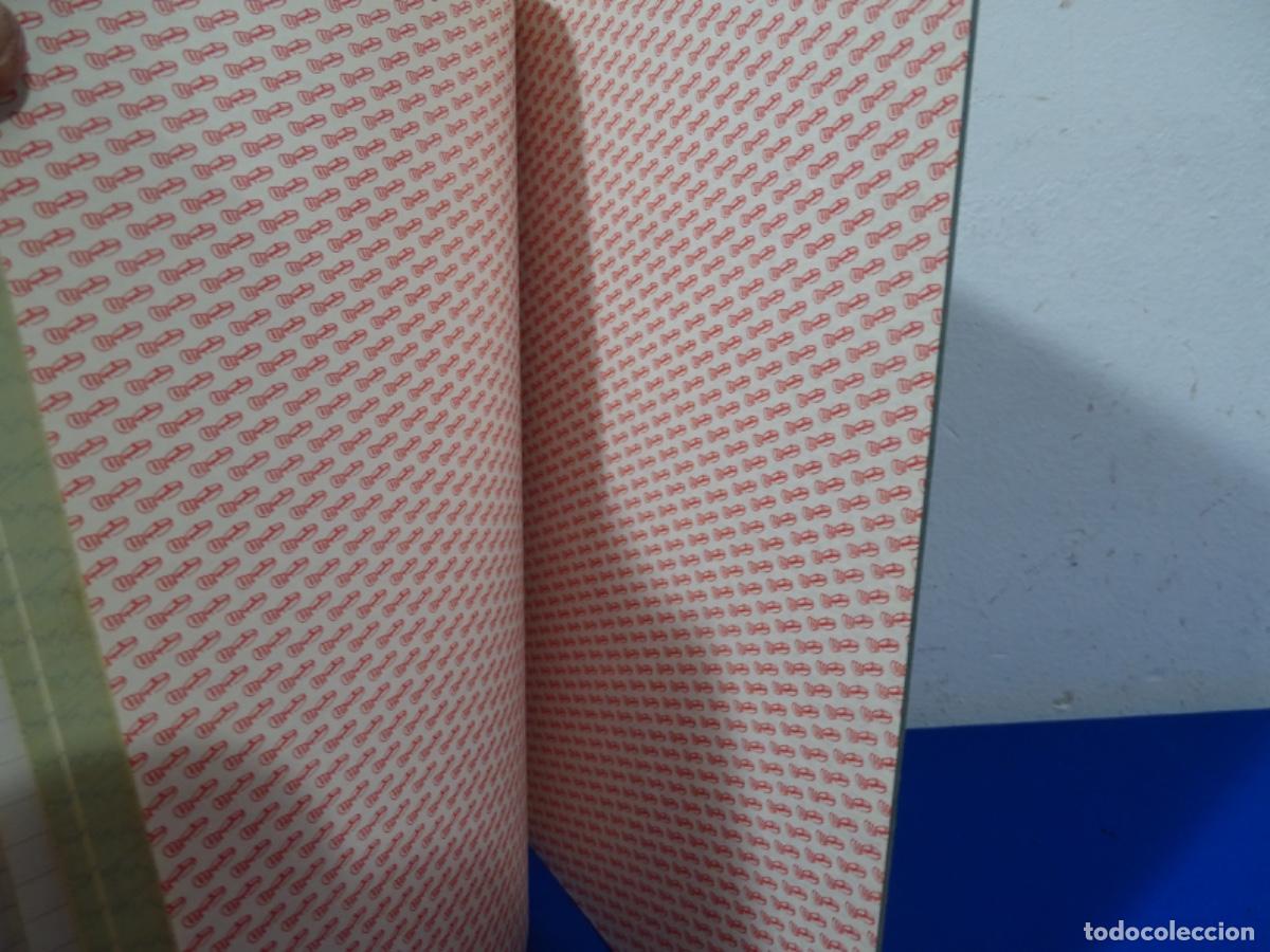 Otros art&iacute;culos de coleccionismo en papel: LIBRO MIQUELRIUS. COMO NUEVO. - Foto 3