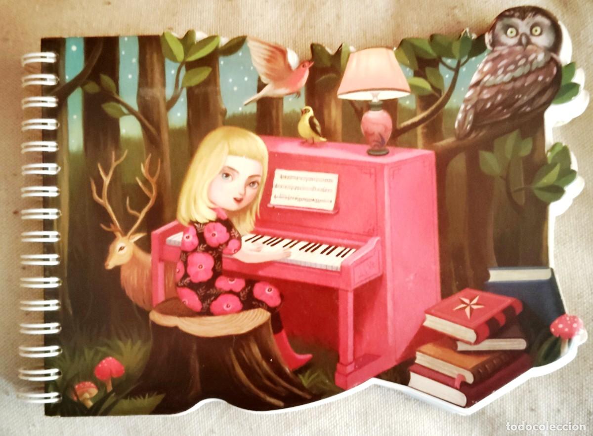 Otros art&iacute;culos de coleccionismo en papel: LIBRETA ANILLAS,TAPA DURA.TROQUELADA.POP SURREAL