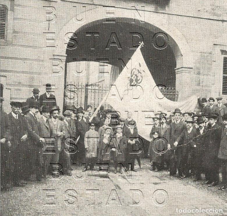 Otros art&iacute;culos de coleccionismo en papel: BARCELONA BANDERA DEPENDIENTES Y EMPLEADOS DE COMERCIO 9X9 CLIPPING MUY ANTIGUO M54