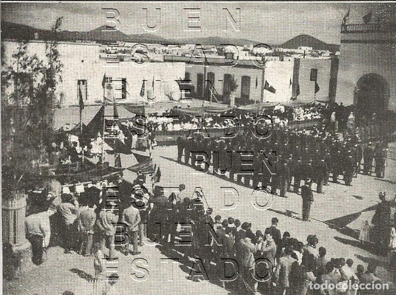 Otros art&iacute;culos de coleccionismo en papel: ARRECIFE DE LANZAROTE JURA DE BANDERAS 10X7 CLIPPING MUY ANTIGUO M54