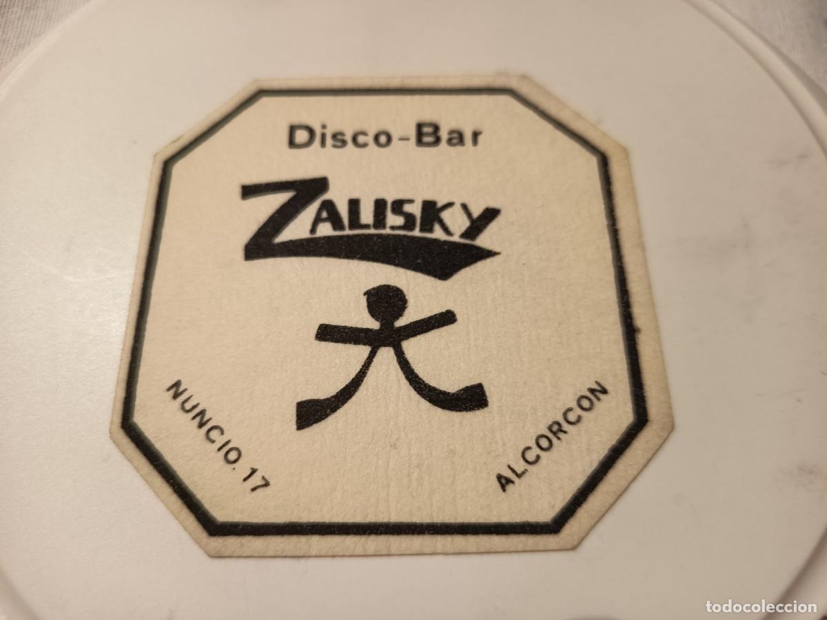 Otros art&iacute;culos de coleccionismo en papel: POSAVASOS DISCO BAR ZALISKY-ALCORCON-MADRID