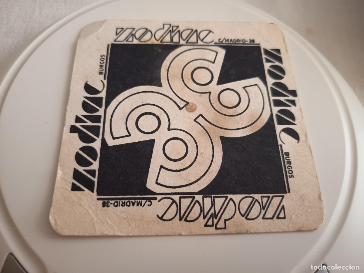 Outros artigos de papel: POSAVASOS PUB ZODIAC-BURGOS