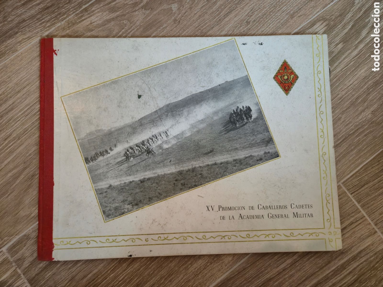 Sammelleidenschaft Andere Papierartikel: Anuario conmemorativo XV promoci&oacute;n Academia Militar General