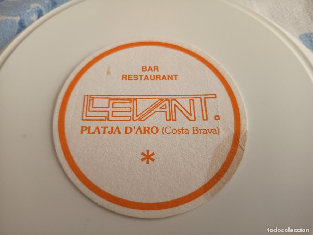 Otros art&iacute;culos de coleccionismo en papel: POSAVASOS BAR RESTAURANTE LLEVANT-PLATJA D'ARO-GERONA
