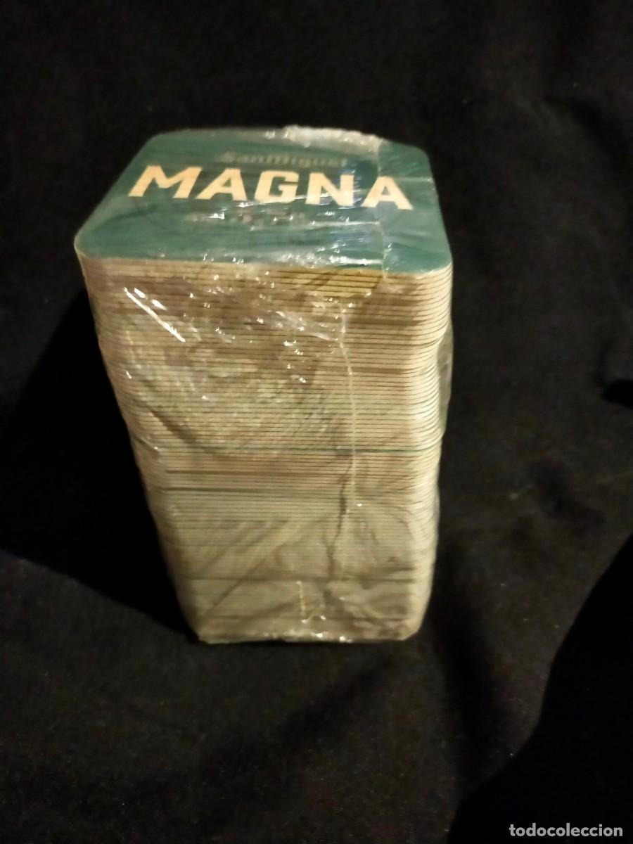 Otros art&iacute;culos de coleccionismo en papel: LOTE DE 100 POSAVASOS NUEVOS PRECINTADOS O RETRACTILADOS. CERVEZA MAGNA. SAN MIGUEL.