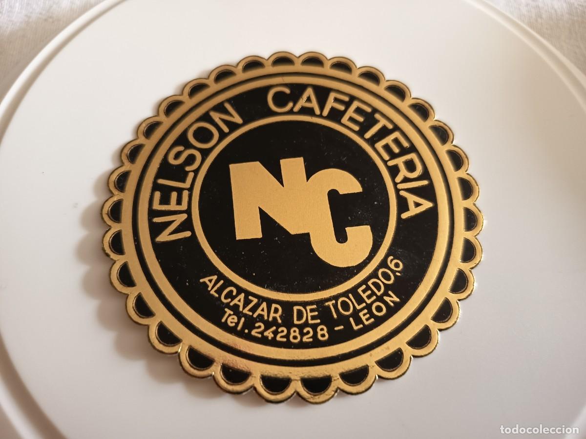 Otros art&iacute;culos de coleccionismo en papel: POSAVASOS CAFETERIA NELSON-LEON