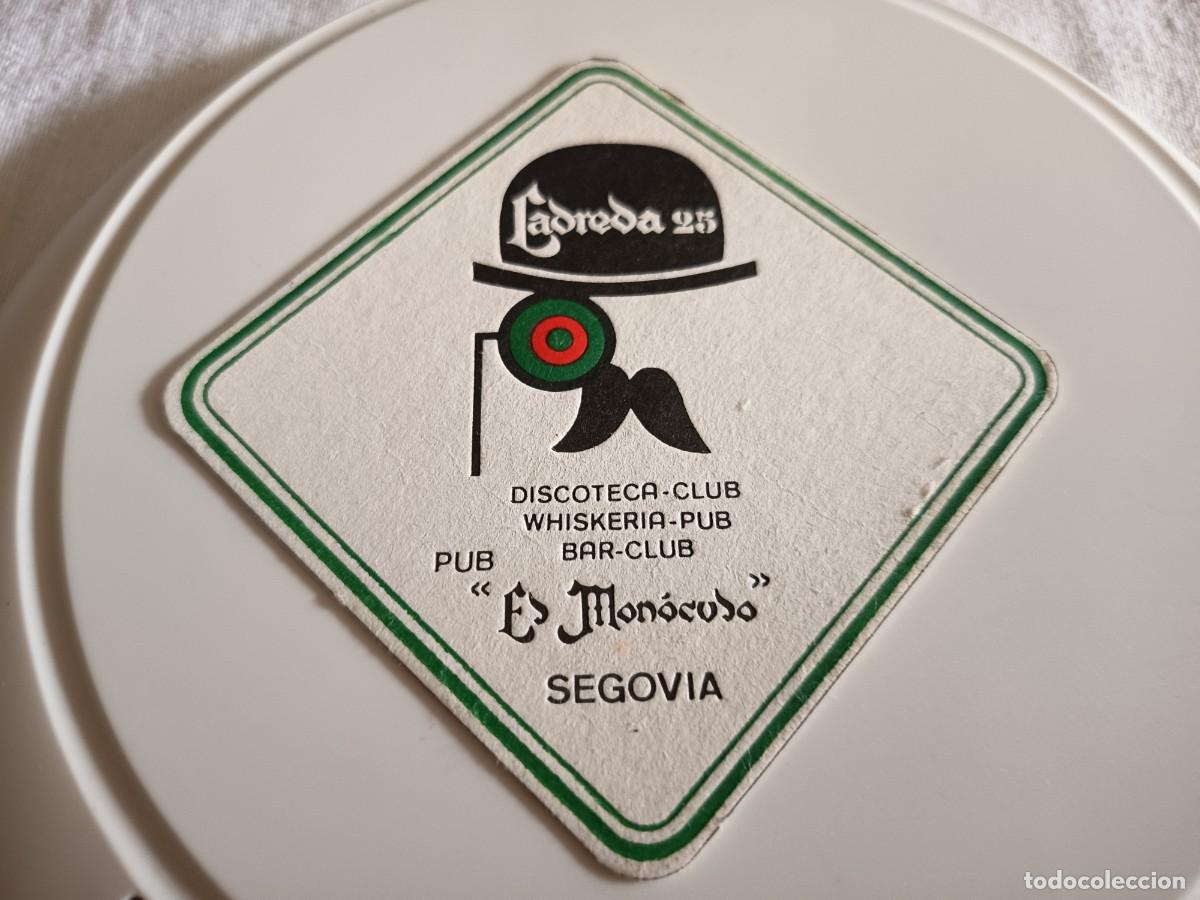 Otros art&iacute;culos de coleccionismo en papel: POSAVASOS DISCOTECA EL MONOCULO-SEGOVIA