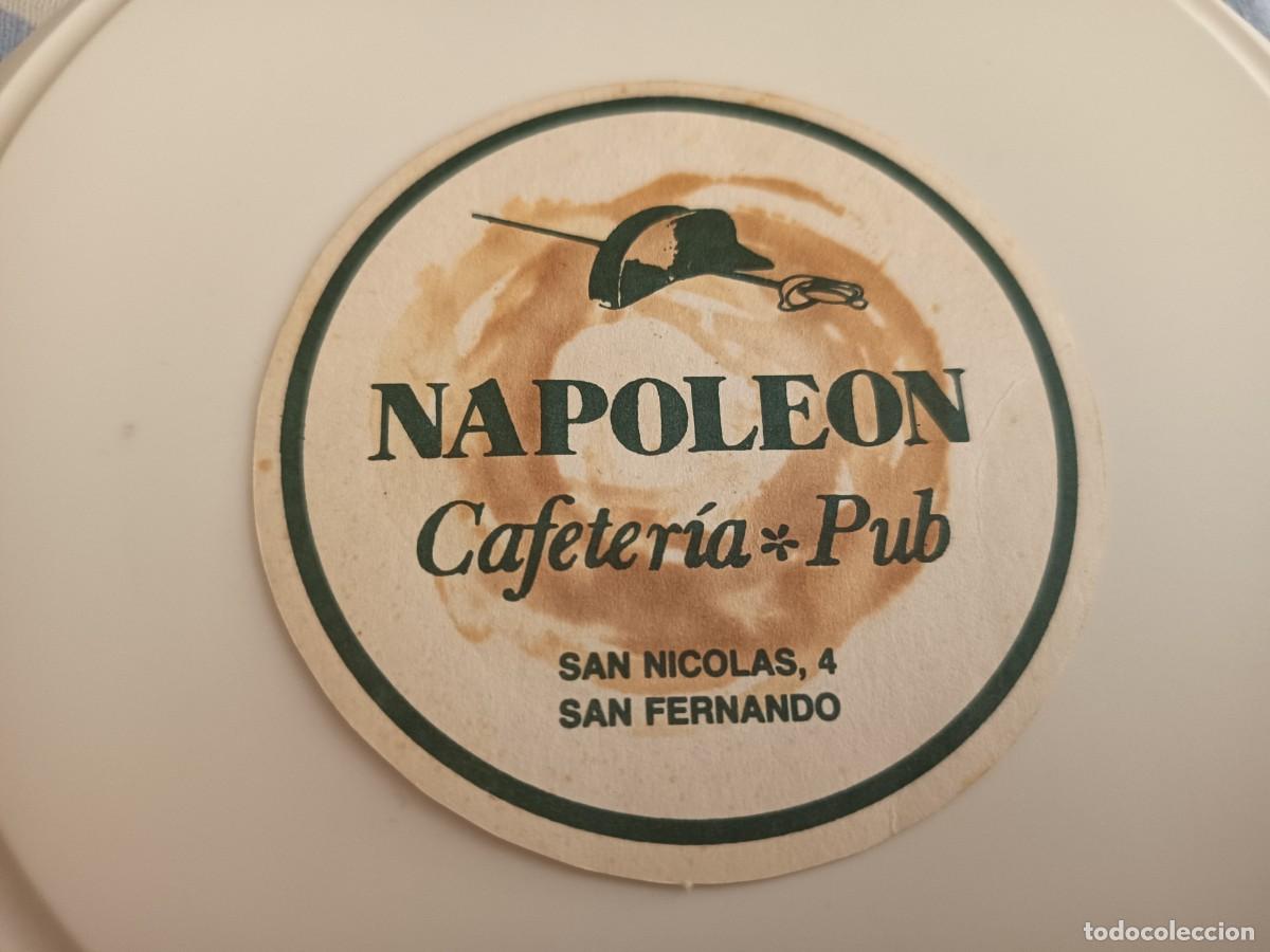 Otros art&iacute;culos de coleccionismo en papel: POSAVASOS PUB NAPOLEON-SAN FERNANDO-CADIZ