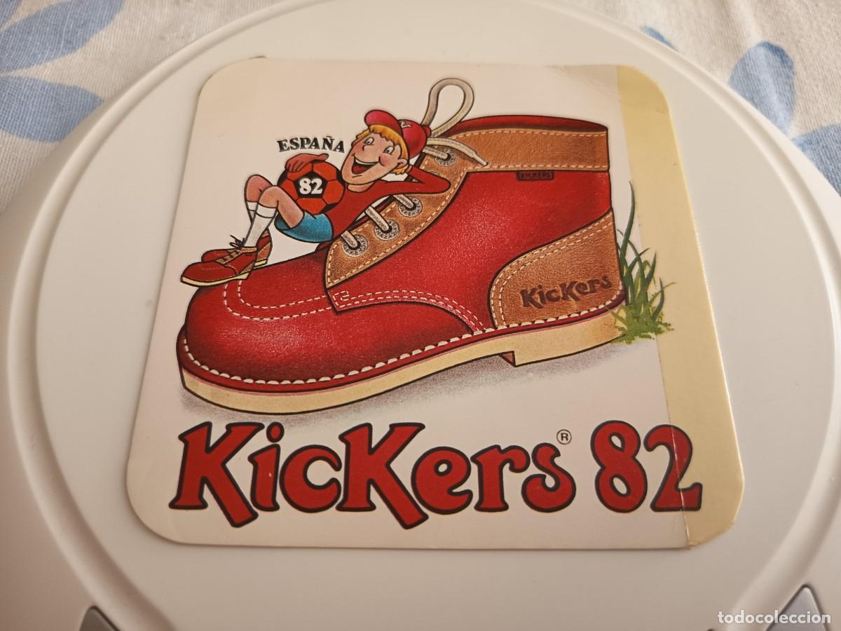 Otros art&iacute;culos de coleccionismo en papel: POSAVASOS LA BOUTIQUE KICKER'S 82-GIJON-ASTURIAS