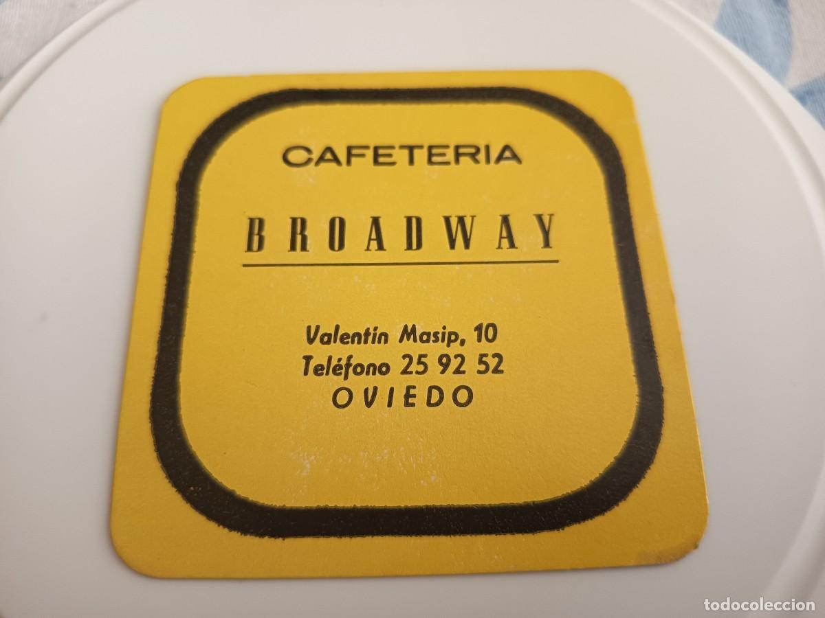 Otros art&iacute;culos de coleccionismo en papel: POSAVASOS CAFETERIA BROADWAY-OVIEDO-ASTURIAS