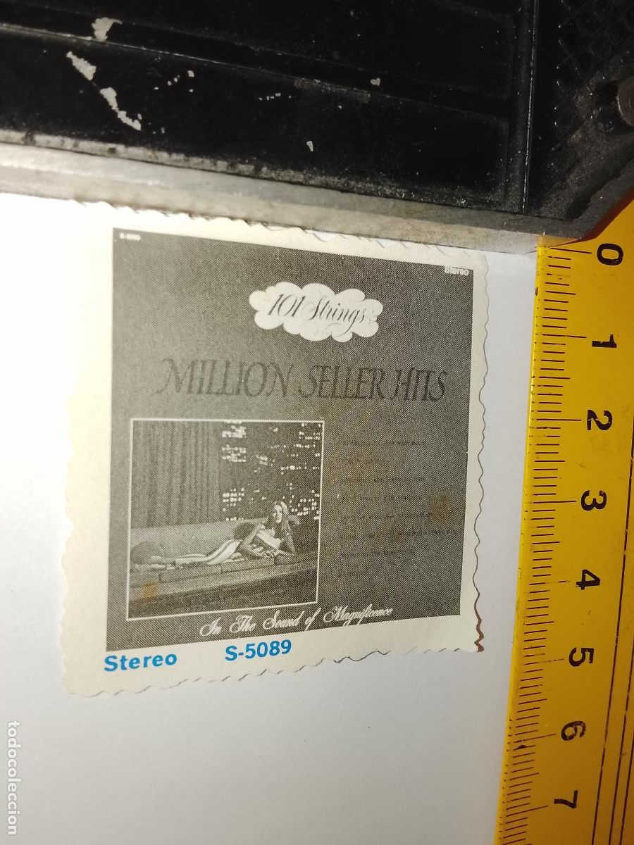 Otros art&iacute;culos de coleccionismo en papel: MUSICA - cromo o similar papel troquelado - MILLION SELLER HITS