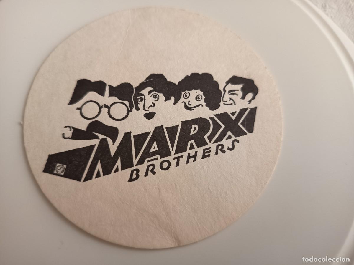 Otros art&iacute;culos de coleccionismo en papel: POSAVASOS PUB MARX BROTHERS-MADRID