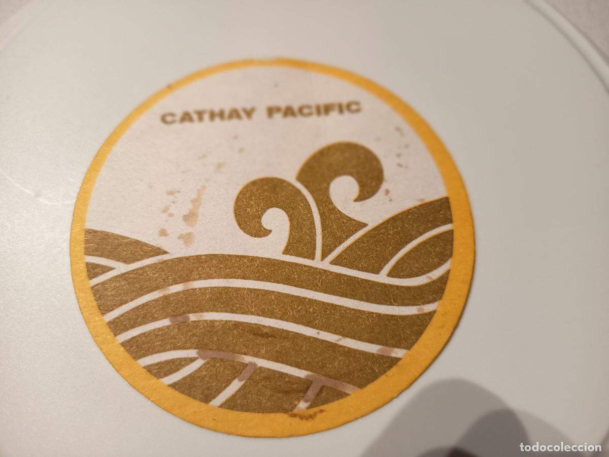 Otros art&iacute;culos de coleccionismo en papel: POSAVASOS HOTEL CATHAY PACIFIC