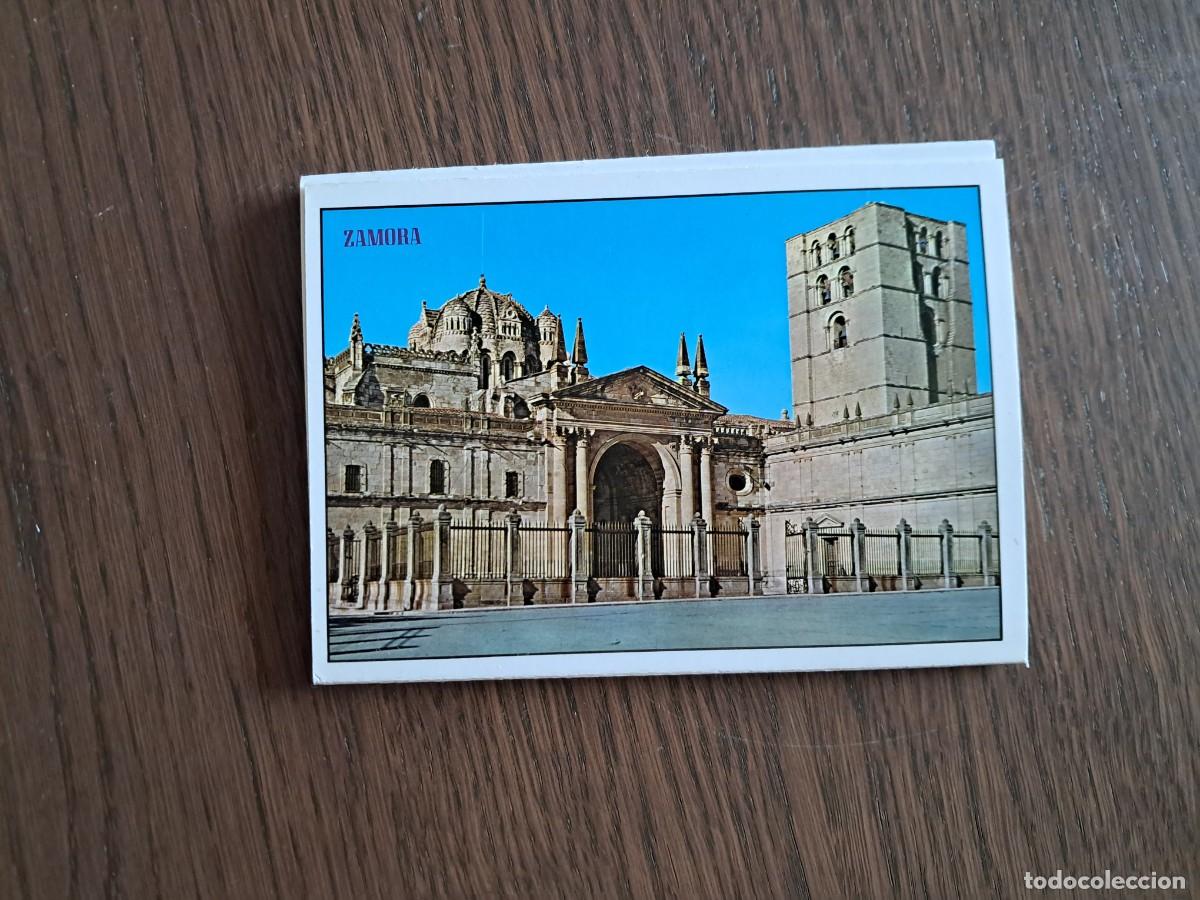 Otros art&iacute;culos de coleccionismo en papel: librito con 9 postales de Zamora.