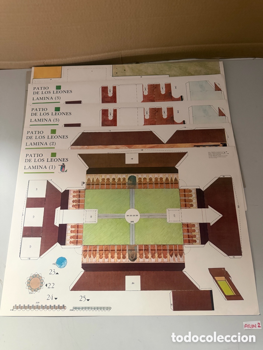 Otros art&iacute;culos de coleccionismo en papel: recortables de papel del Patio de los Leones de la Alhambra de Granada