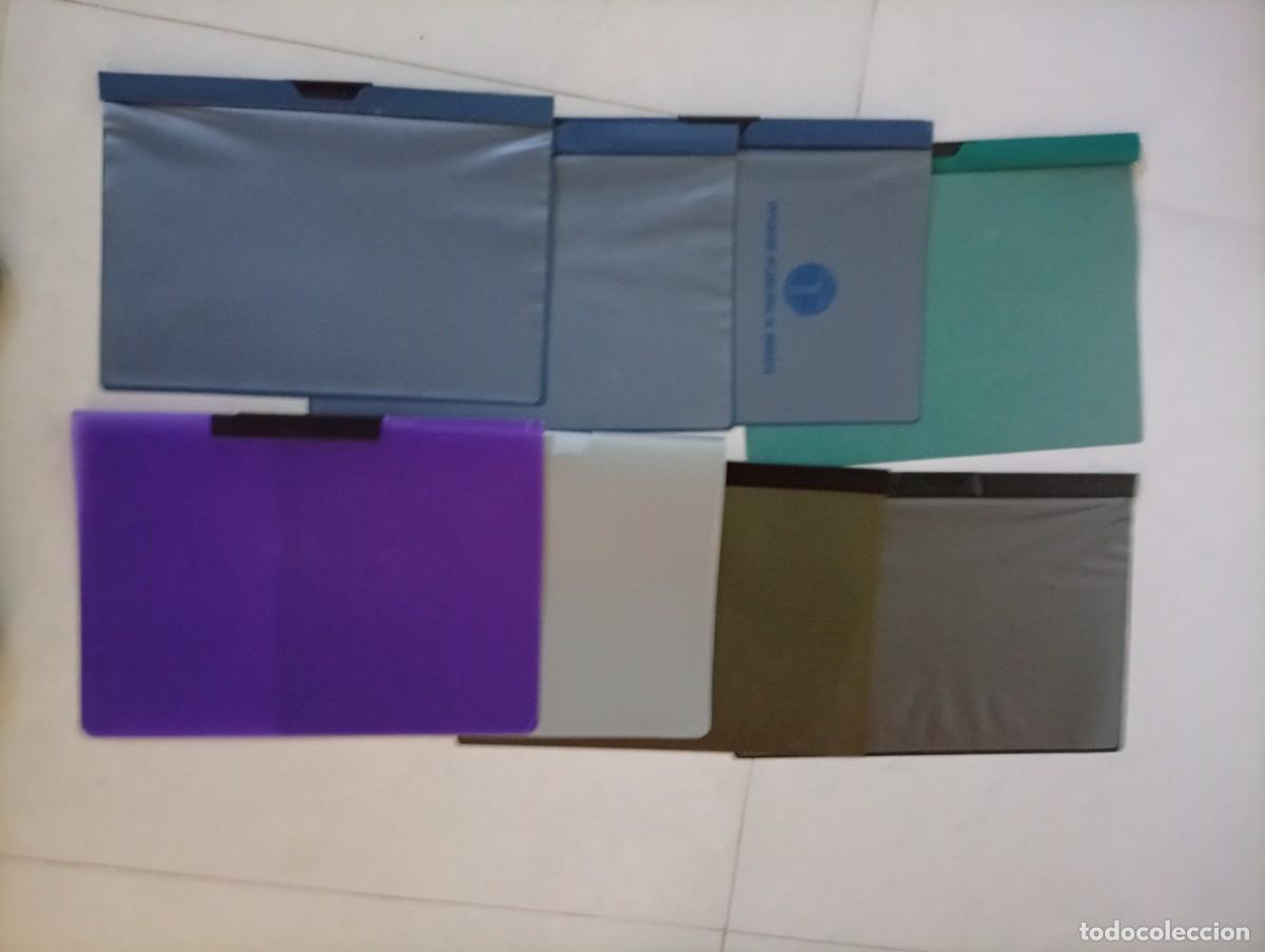 Otros art&iacute;culos de coleccionismo en papel: Lote de 8 carpetas clasificadoras de pl&aacute;stico. - Formato A4. - Transparentes. - Cierre con clip neg