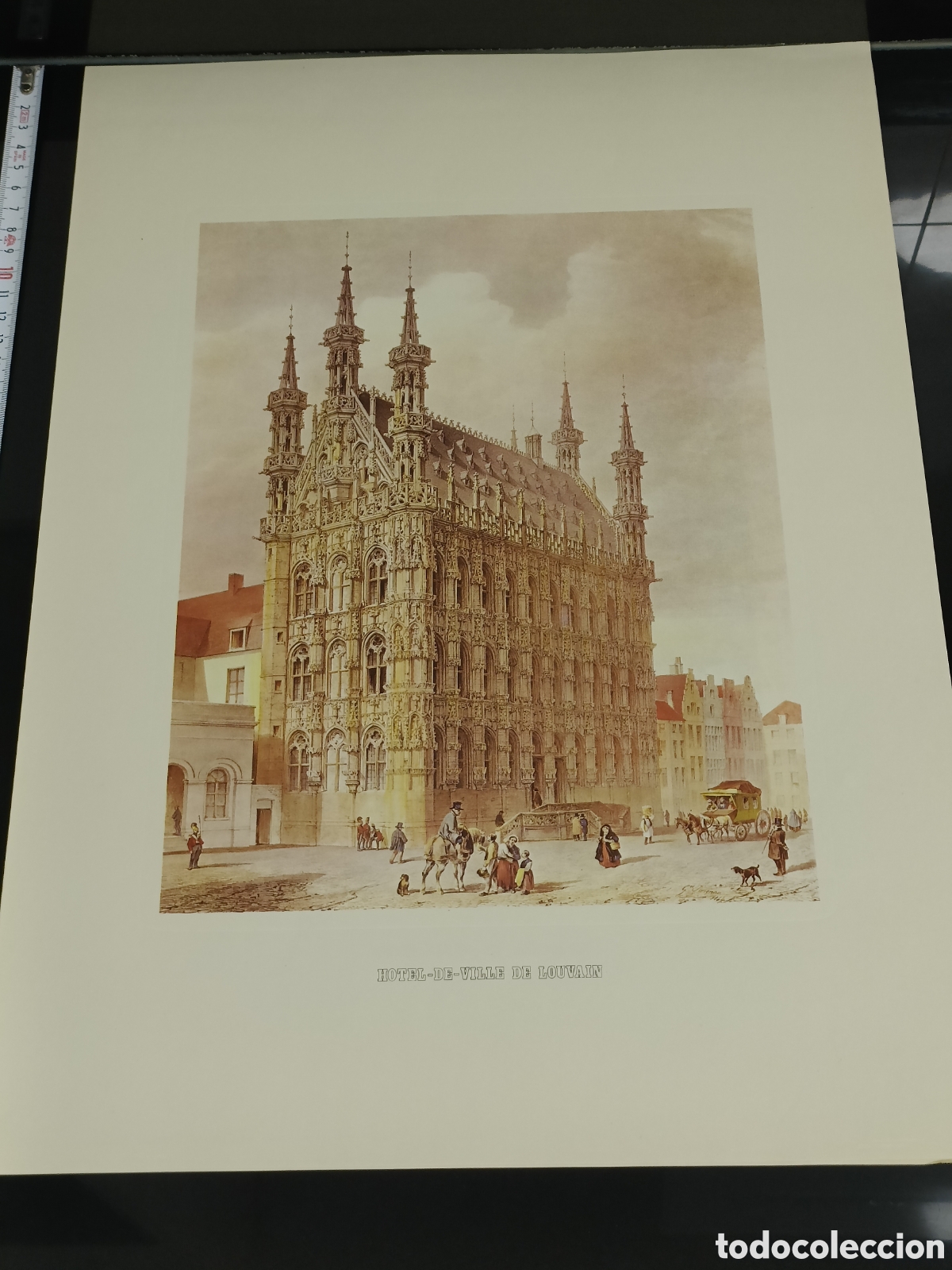 Otros art&iacute;culos de coleccionismo en papel: L&aacute;mina decorativa con la reproducci&oacute;n de un grabado antiguo del Ayuntamiento de Lovaina