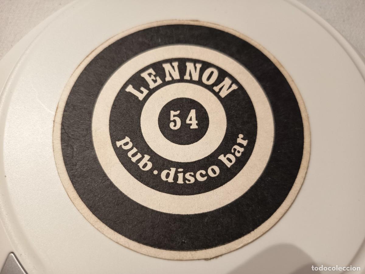 Otros art&iacute;culos de coleccionismo en papel: POSAVASOS PUB DISCO BAR LENNON 54-BENIDORM-ALICANTE