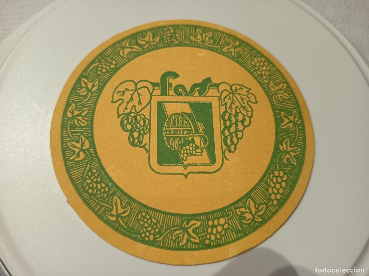 Otros art&iacute;culos de coleccionismo en papel: POSAVASOS BODEGAS FAST - Foto 1
