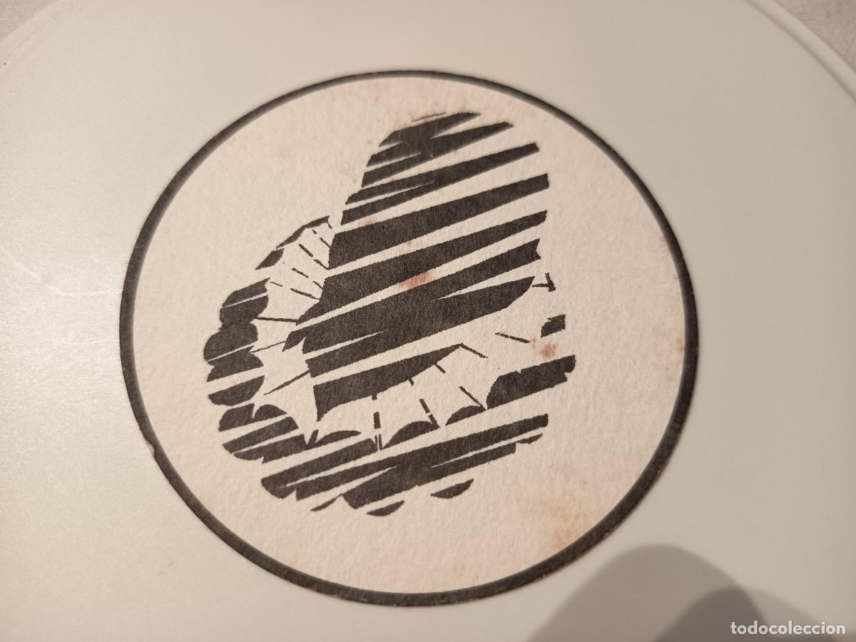 Otros art&iacute;culos de coleccionismo en papel: POSAVASOS A IDENTIFICAR
