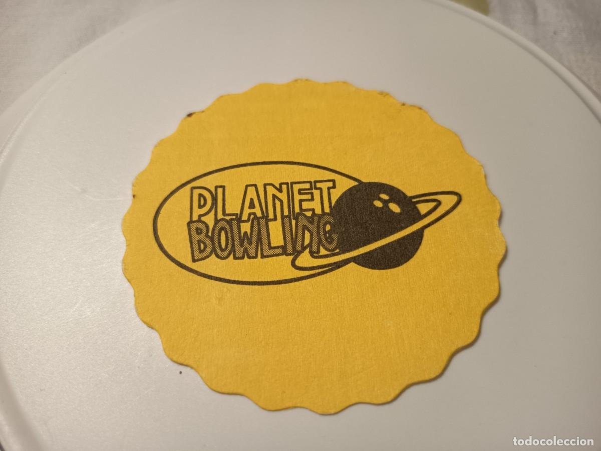 Otros art&iacute;culos de coleccionismo en papel: POSAVASOS PLANET BOWLING-BARCELONA