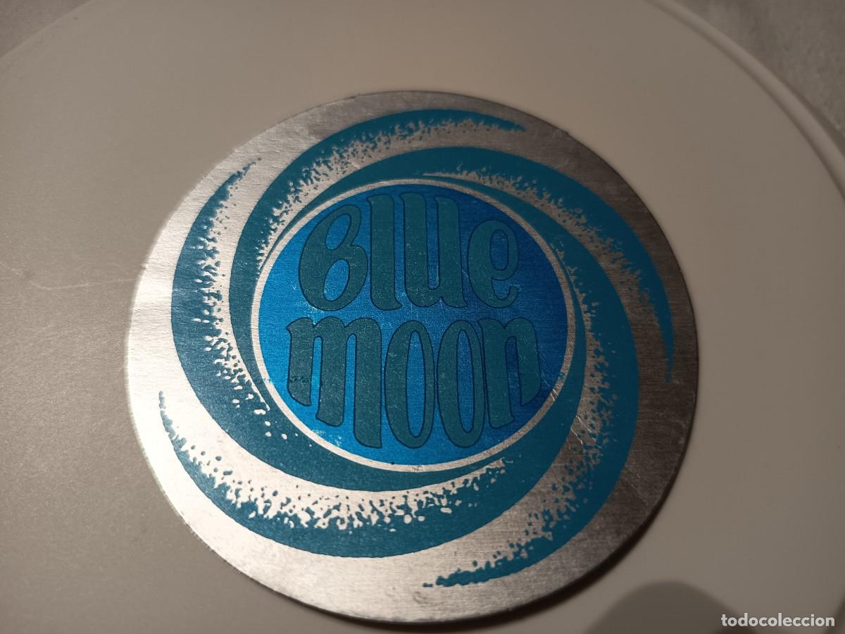 Otros art&iacute;culos de coleccionismo en papel: POSAVASOS PUB BLUE MOON