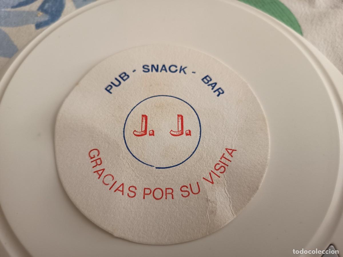 Otros art&iacute;culos de coleccionismo en papel: POSAVASOS PUB JJ A IDENTIFICAR