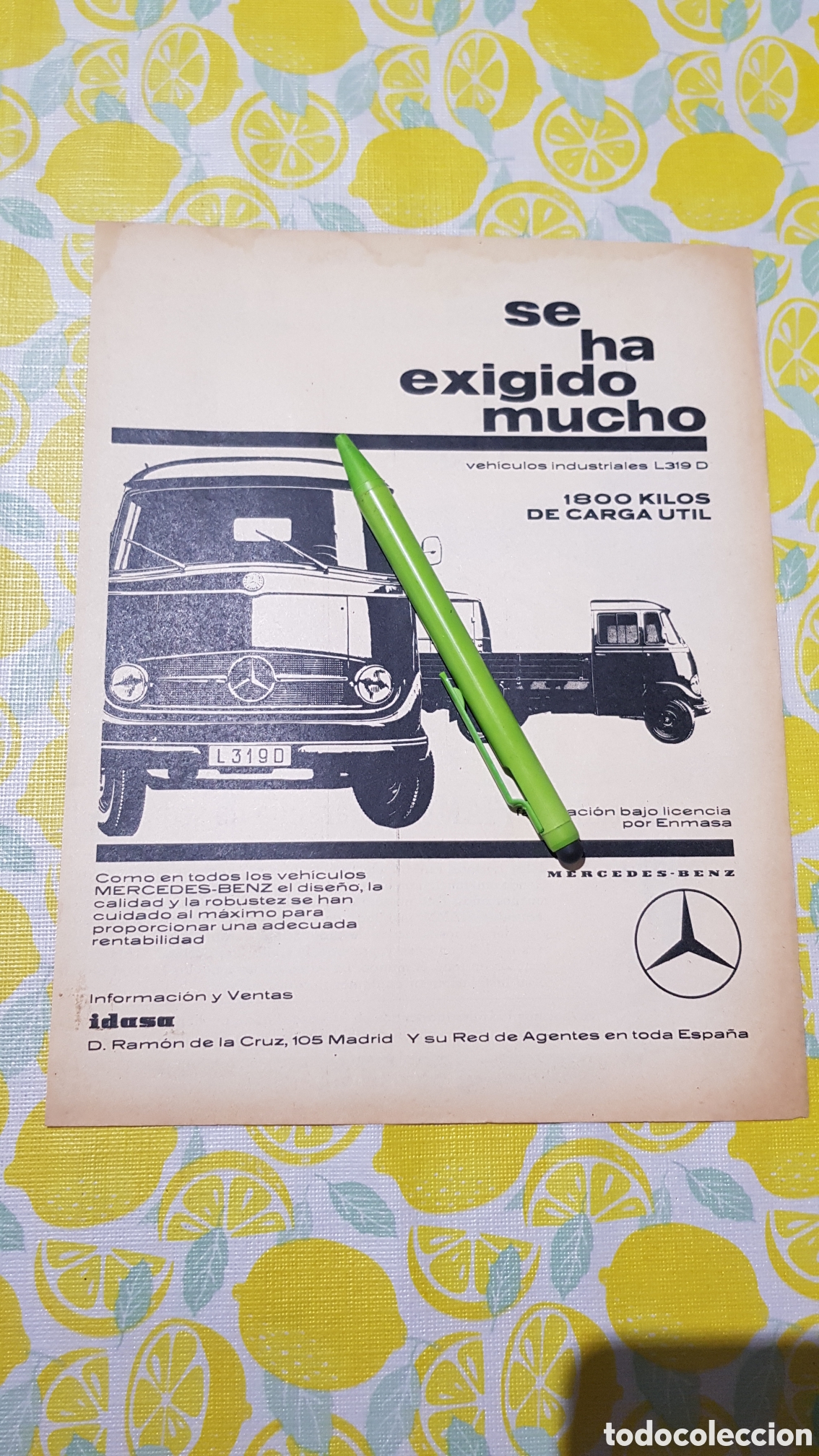 Otros art&iacute;culos de coleccionismo en papel: Hoja para enmarcar Mercedes benz L319D